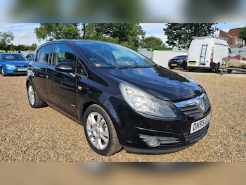 Vauxhall - Corsa