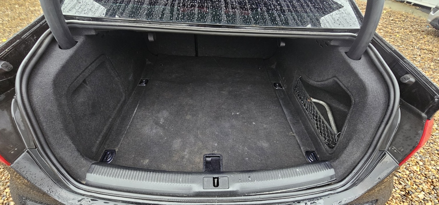 Used Audi A4 2015 for sale - 76387289: Photo 14