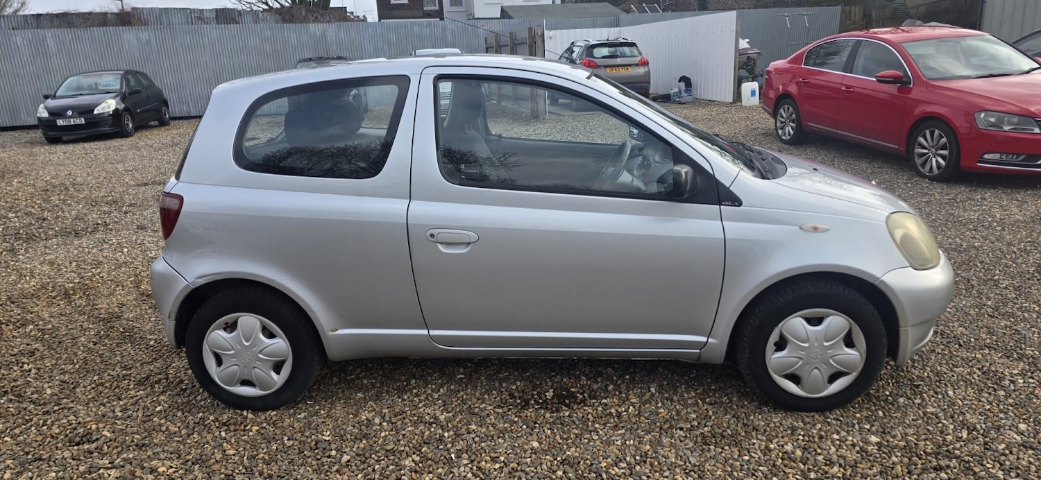 Used Toyota Yaris 2002 for sale - 77609914: Photo 3