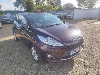 2010 - 1.4 Zetec 3-Door