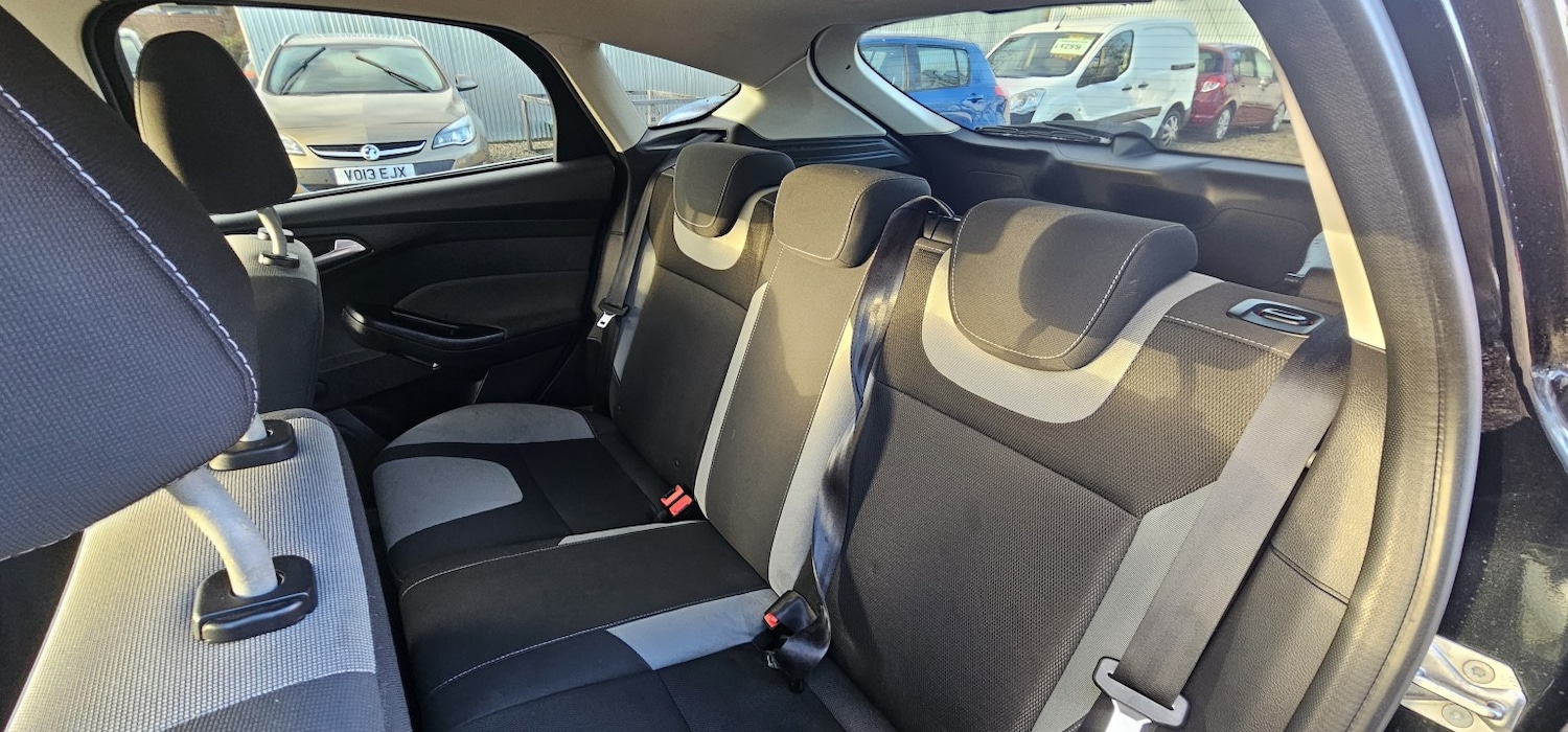 Used Ford Focus 2014 for sale - 77162283: Photo 12