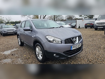 Nissan - Qashqai