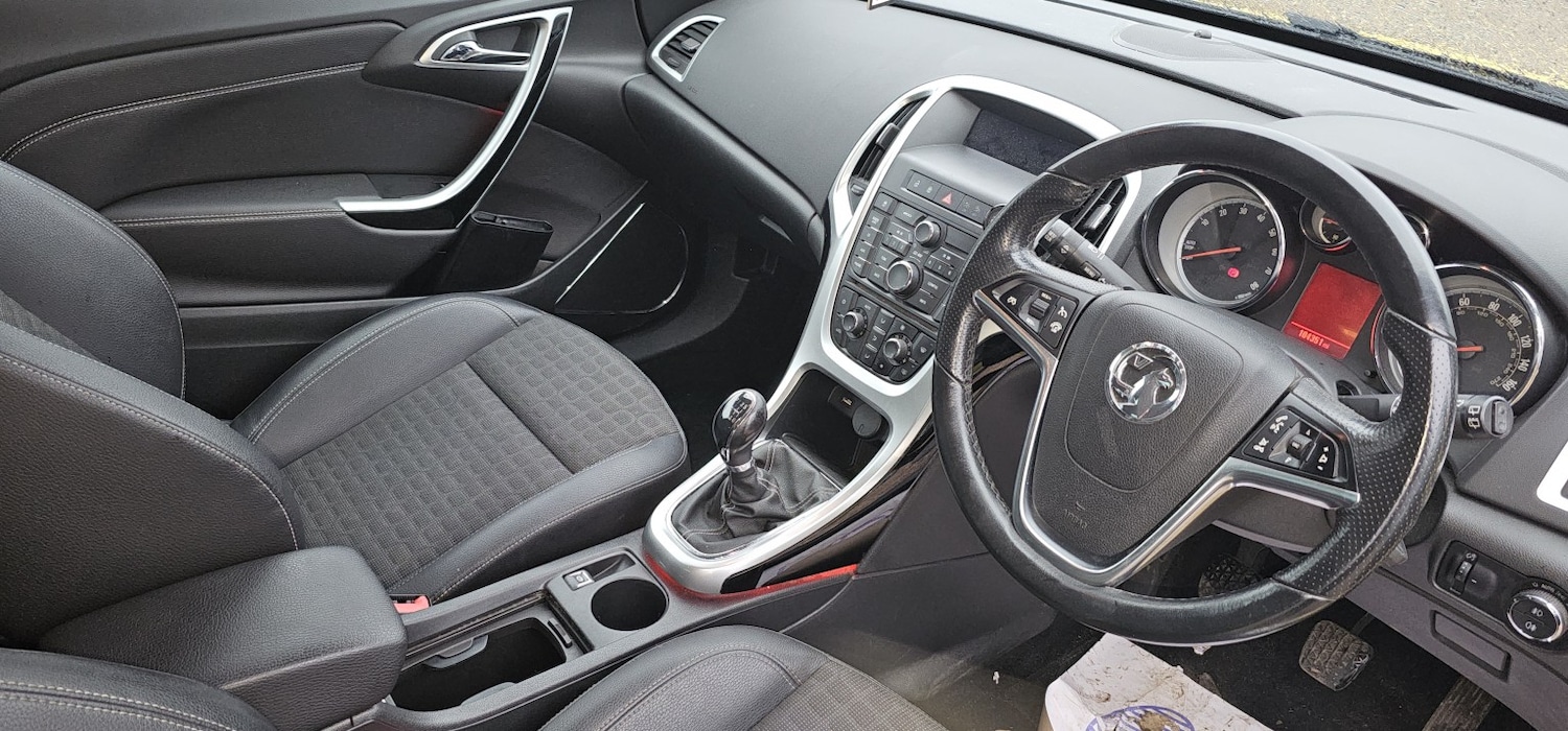 Used Vauxhall Astra GTC 2013 for sale - 77314097: Photo 9
