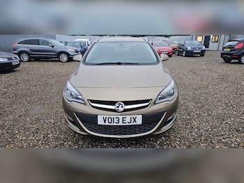 Used Vauxhall Astra 2013 for sale - 78105935: Photo