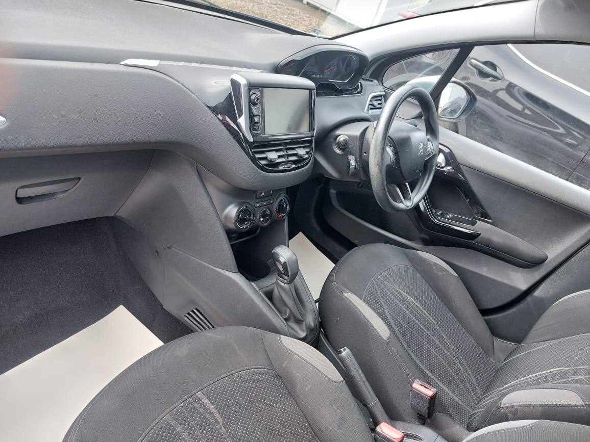 Used Peugeot 208 2013 for sale - 77881045: Photo 11