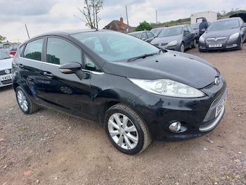 Used Ford Fiesta 2010 for sale - 78387584: Photo