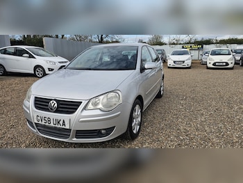 Used Volkswagen Polo 2009 for sale - 78077881: Photo
