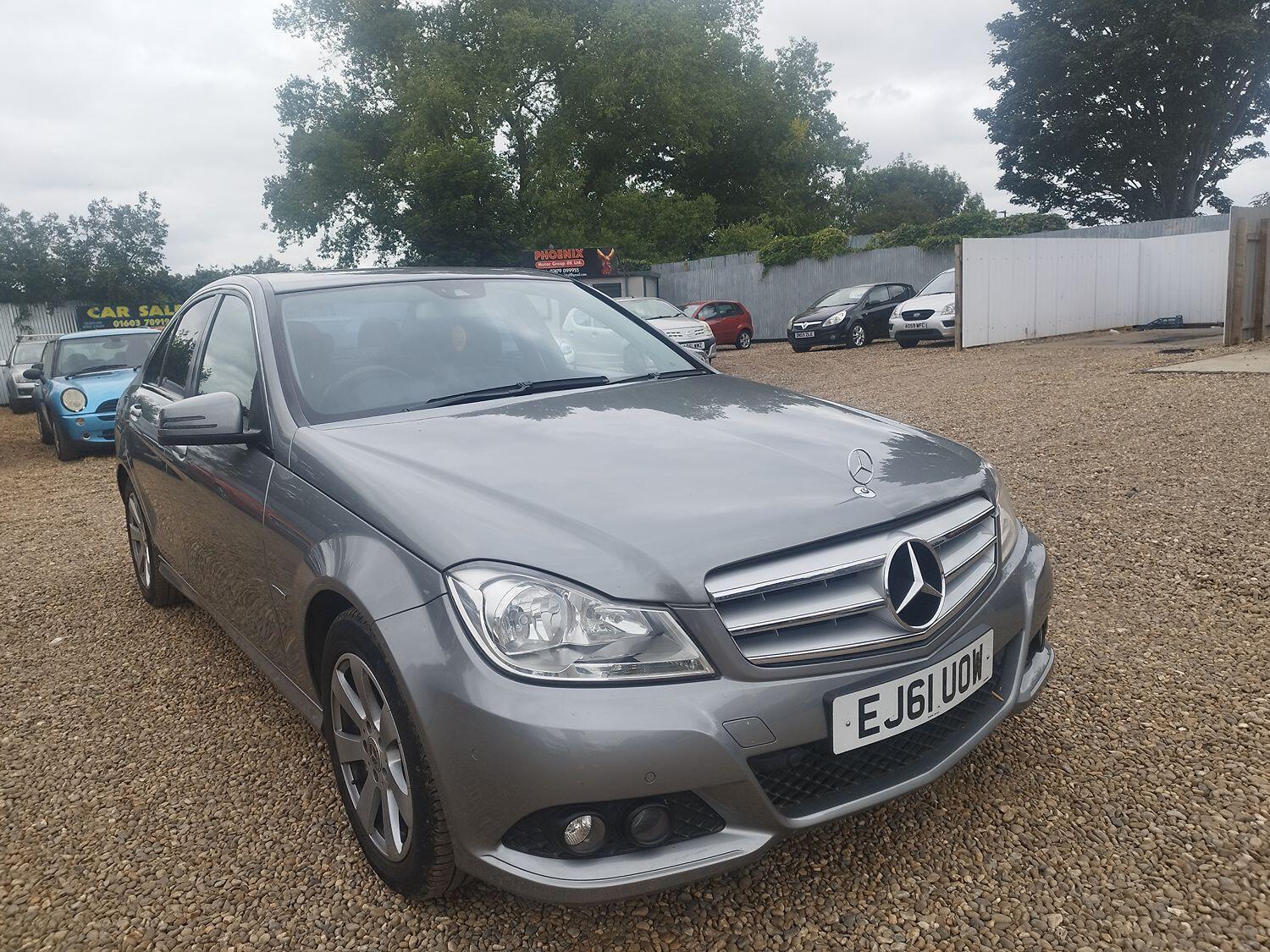 Used Mercedes-Benz C Class 2011 for sale - 76347191: Photo 1