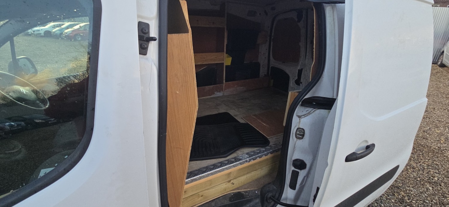 Used Citroen Berlingo 2015 for sale - 76571058: Photo 12