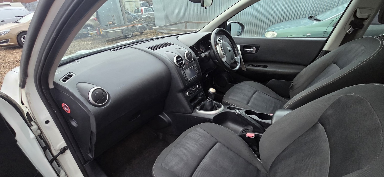 Used Nissan Qashqai 2011 for sale - 77798608: Photo 11