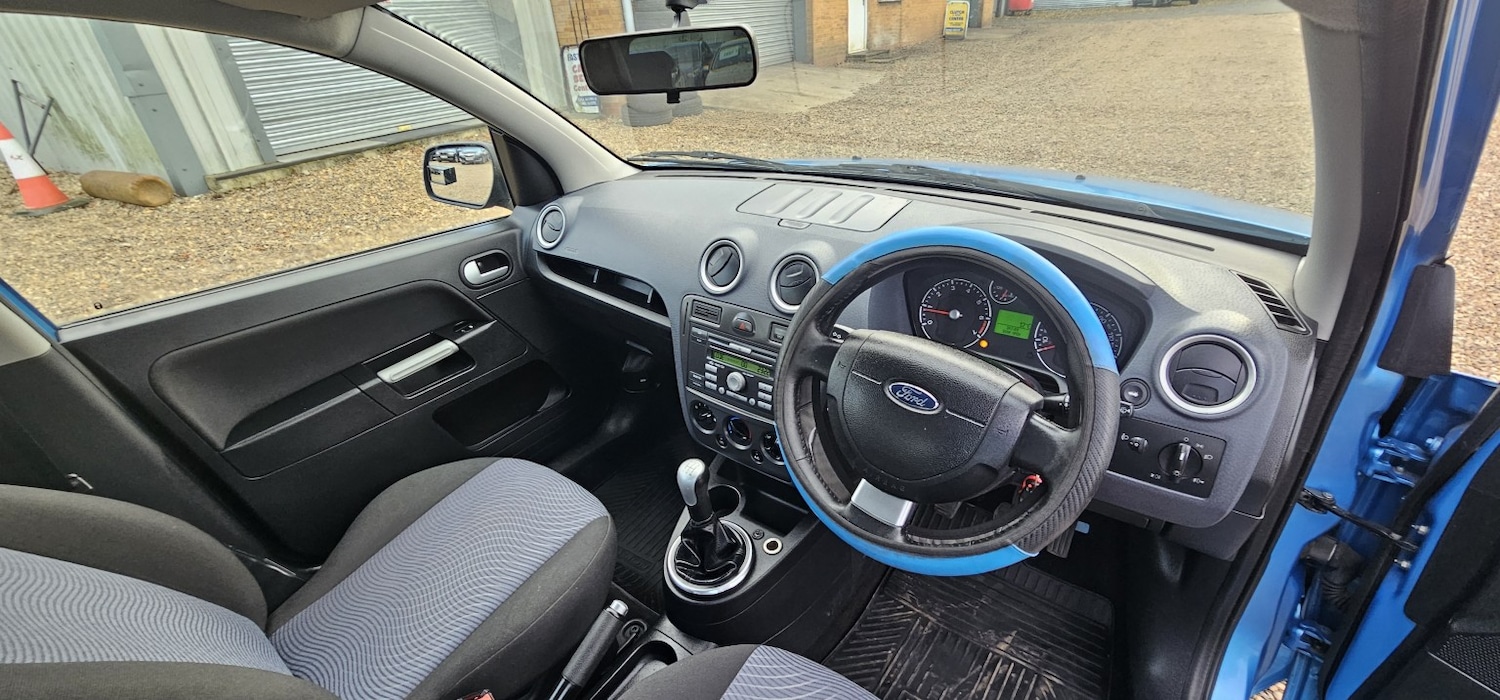 Used Ford Fusion 2010 for sale - 77749866: Photo 9