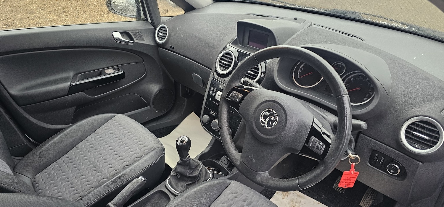 Used Vauxhall Corsa 2013 for sale - 76982775: Photo 10