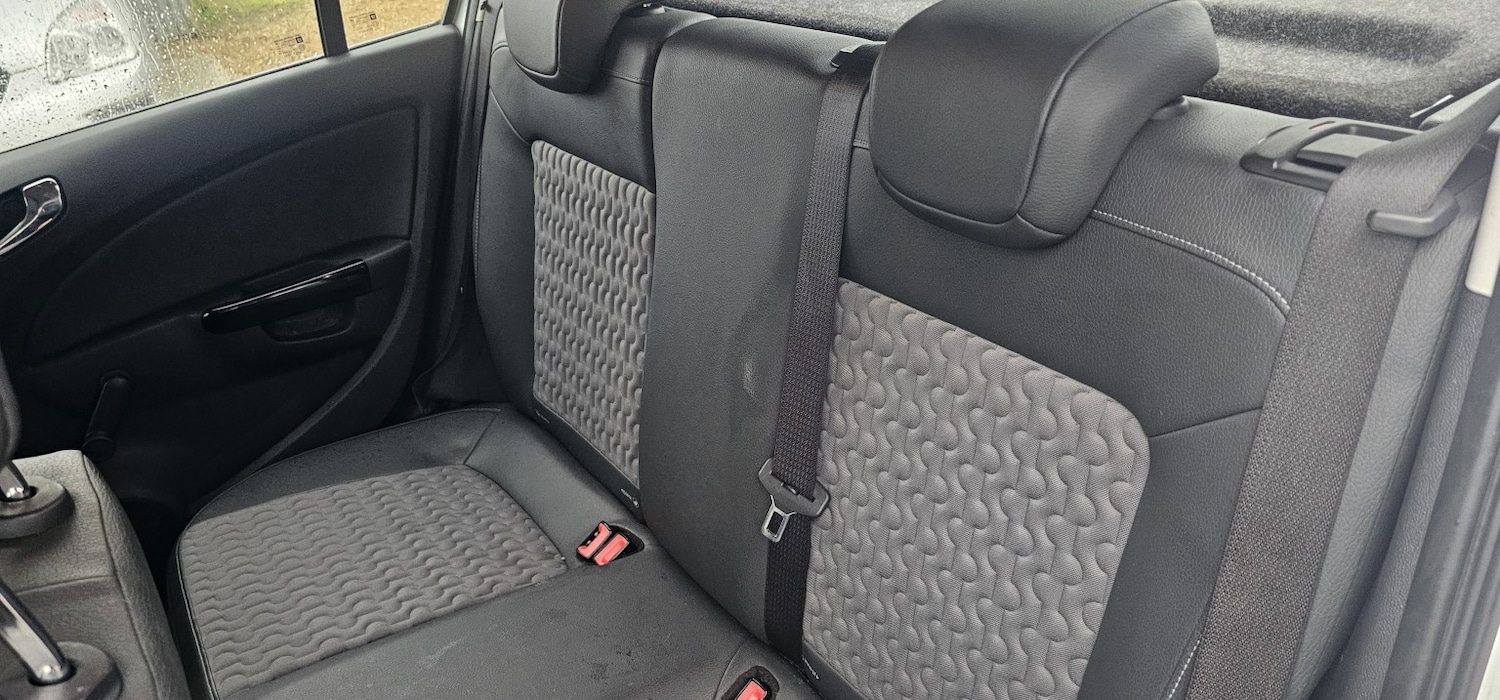 Used Vauxhall Corsa 2013 for sale - 76982775: Photo 12