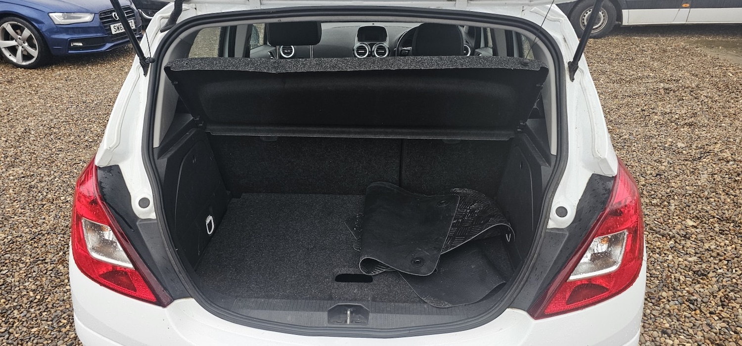 Used Vauxhall Corsa 2013 for sale - 76982775: Photo 14