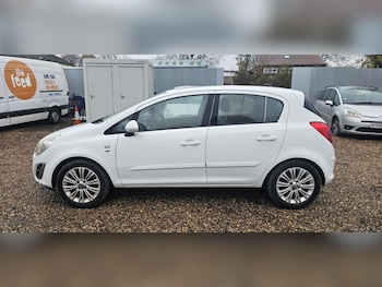 Used Vauxhall Corsa 2013 for sale - 76982775: Photo