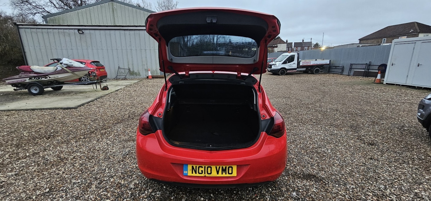 Used Vauxhall Astra 2010 for sale - 77056613: Photo 14