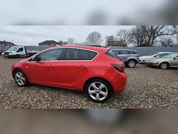 Used Vauxhall Astra 2010 for sale - 77056613: Photo