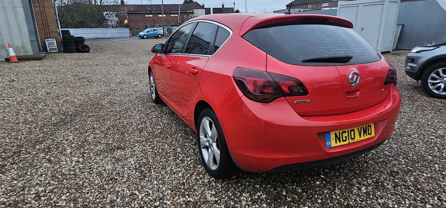 Used Vauxhall Astra 2010 for sale - 77056613: Photo 4