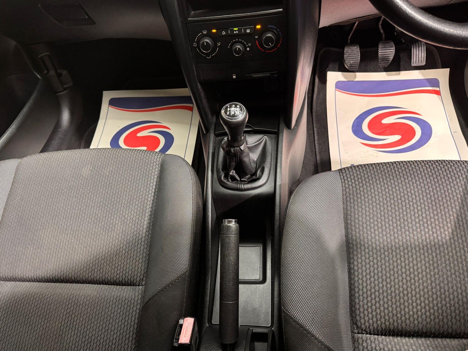 Used Peugeot 207 2009 for sale - 77959414: Photo 19