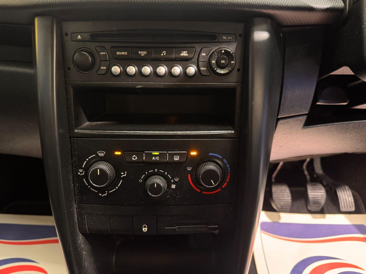 Used Peugeot 207 2009 for sale - 77959414: Photo 23