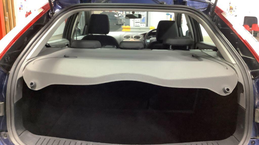 Used Ford Focus 2009 for sale - 77331122: Photo 11