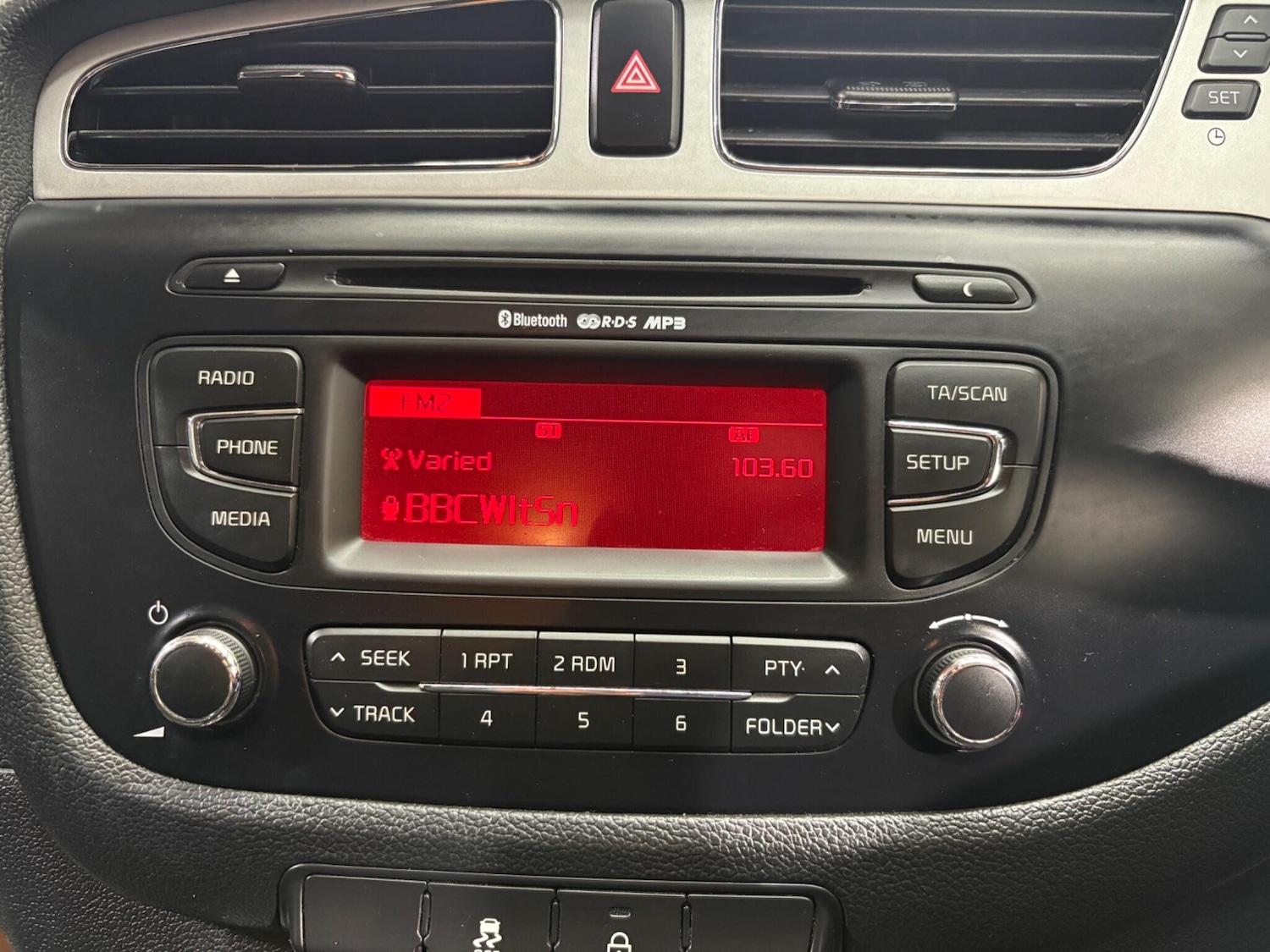 Used Kia Ceed 2013 for sale - 76226585: Photo 21