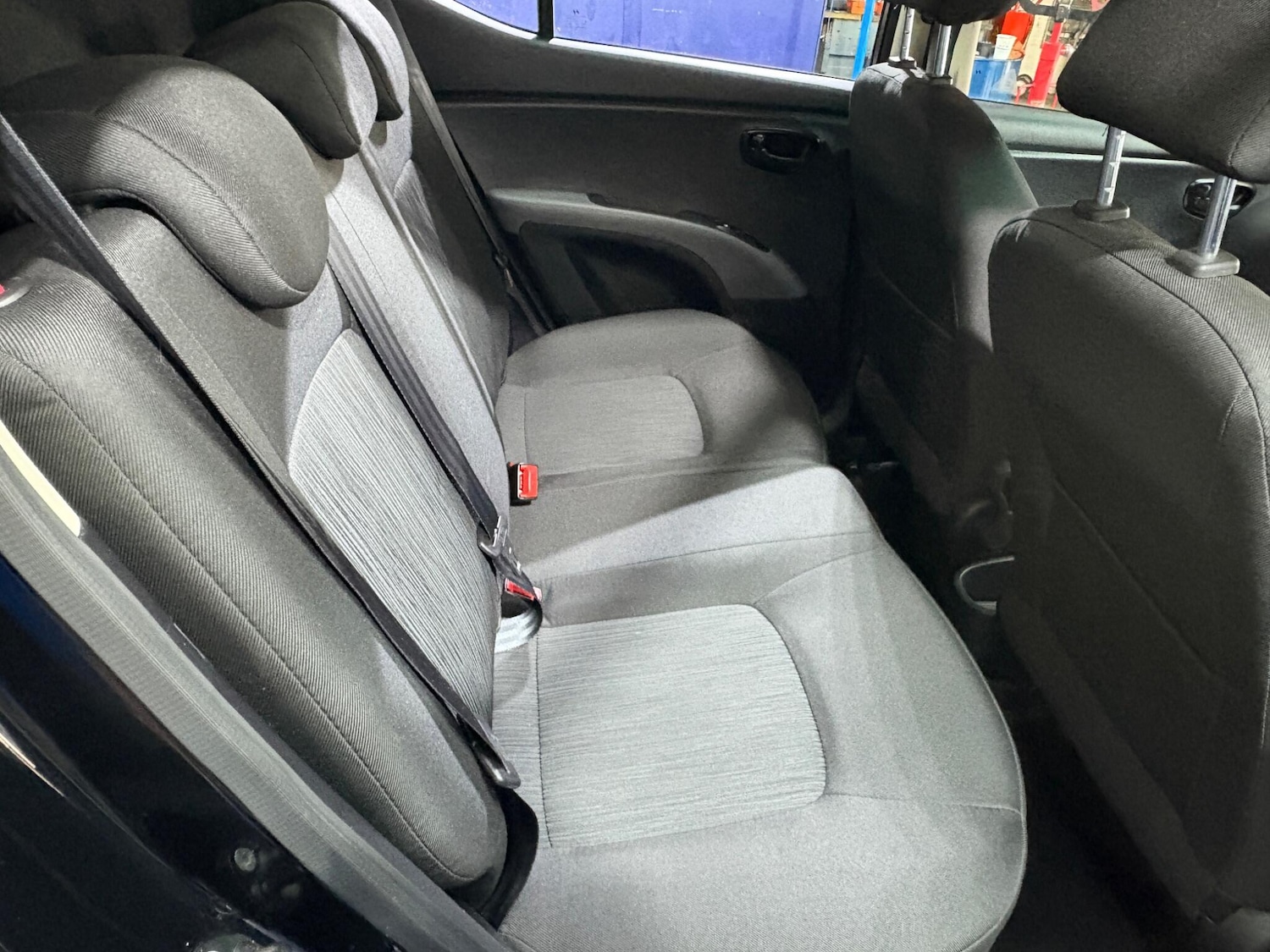 Used Hyundai i10 2013 for sale - 76122026: Photo 11