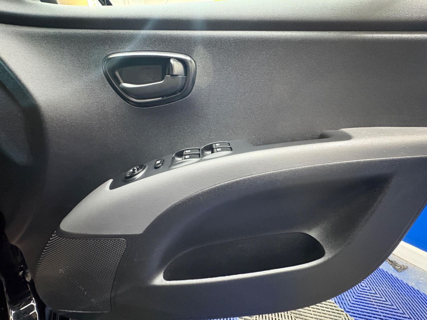 Used Hyundai i10 2013 for sale - 76122026: Photo 14