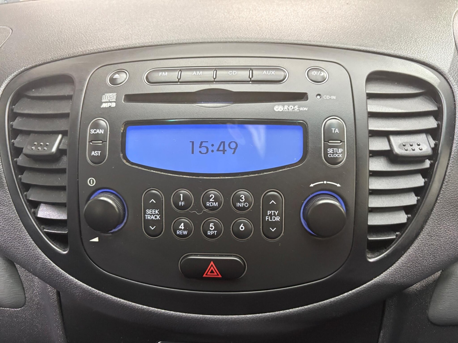 Used Hyundai i10 2013 for sale - 76122026: Photo 21