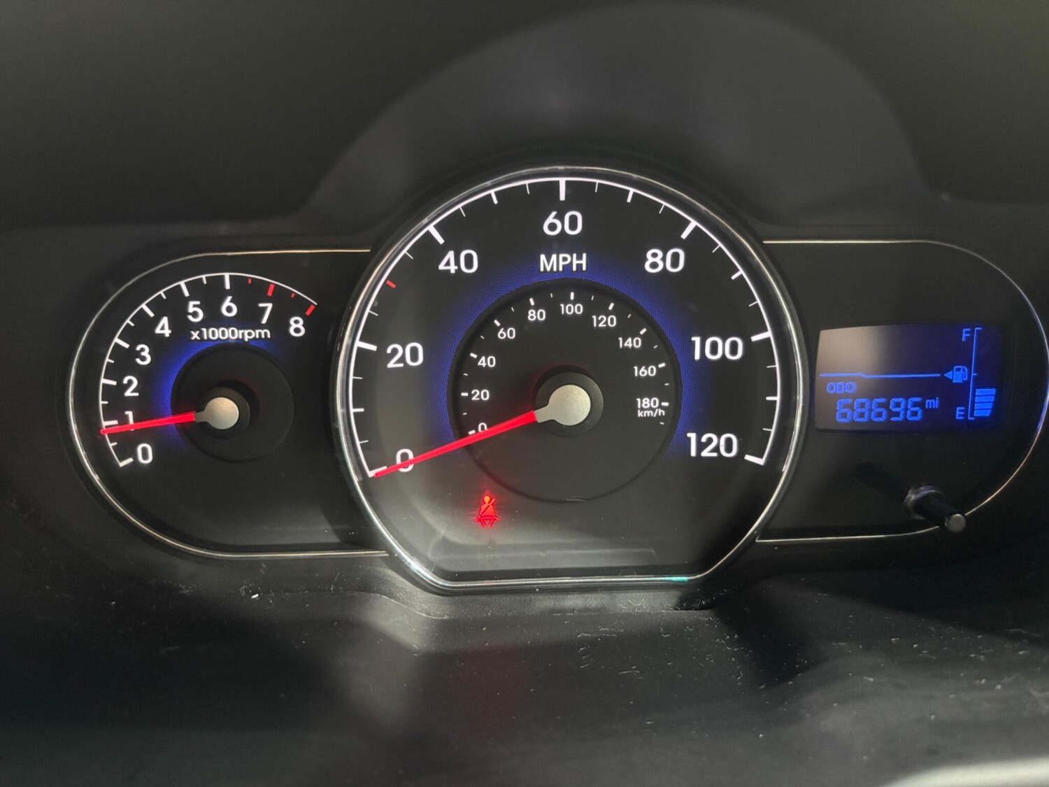 Used Hyundai i10 2013 for sale - 76122026: Photo 22