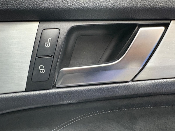 Used Mercedes-Benz C-Class 2014 for sale - 74509007: Photo 15