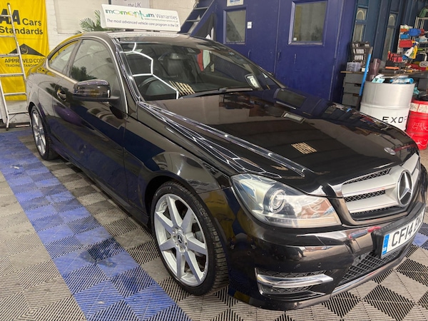 Used Mercedes-Benz C-Class 2014 for sale - 74509007: Photo 2