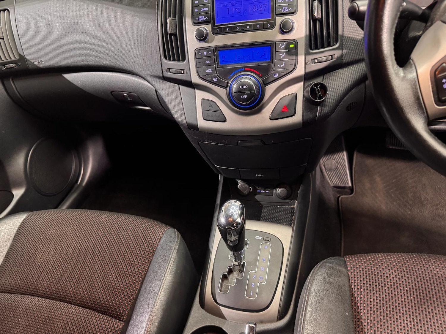 Used Hyundai i30 2011 for sale - 76886552: Photo 22