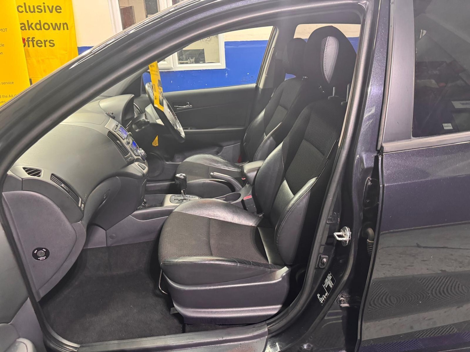 Used Hyundai i30 2011 for sale - 76886552: Photo 44