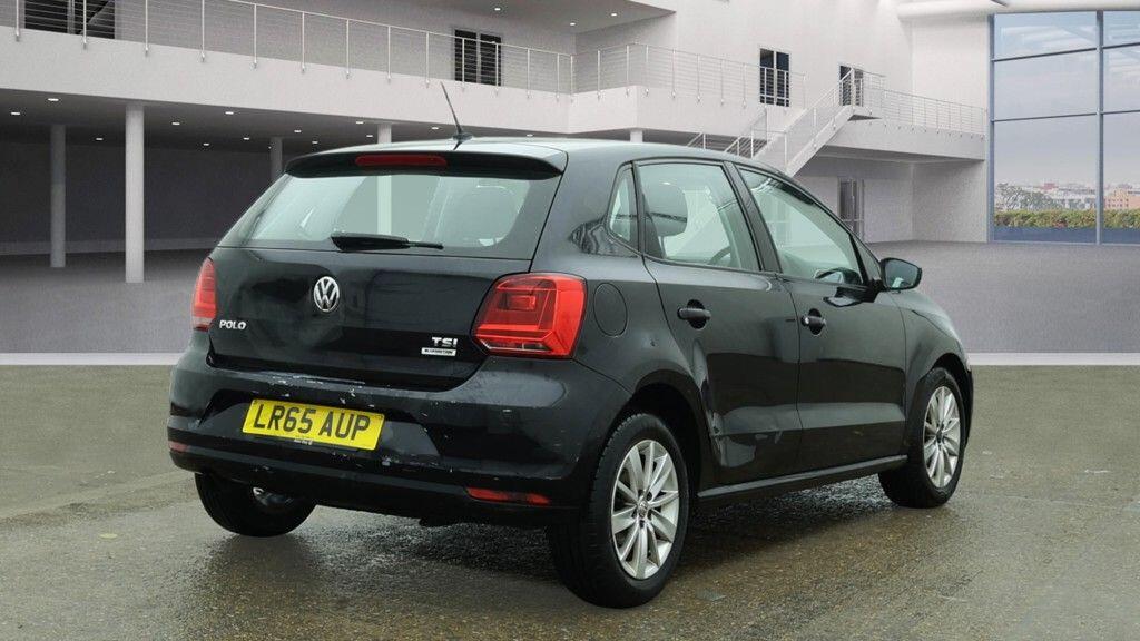 Used Volkswagen Polo 2015 for sale - 77331105: Photo 6