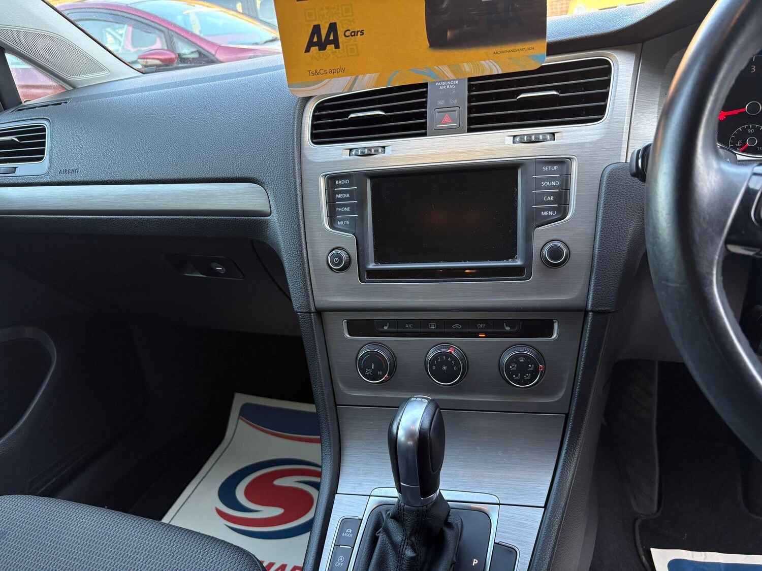 Used Volkswagen Golf 2015 for sale - 77959432: Photo 11