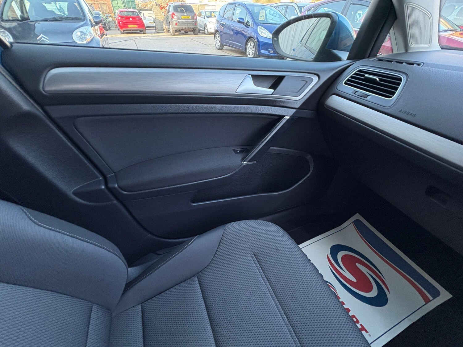 Used Volkswagen Golf 2015 for sale - 77959432: Photo 42