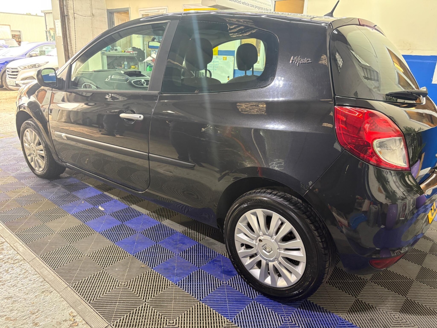 Used Renault Clio 2011 for sale - 76175537: Photo 4