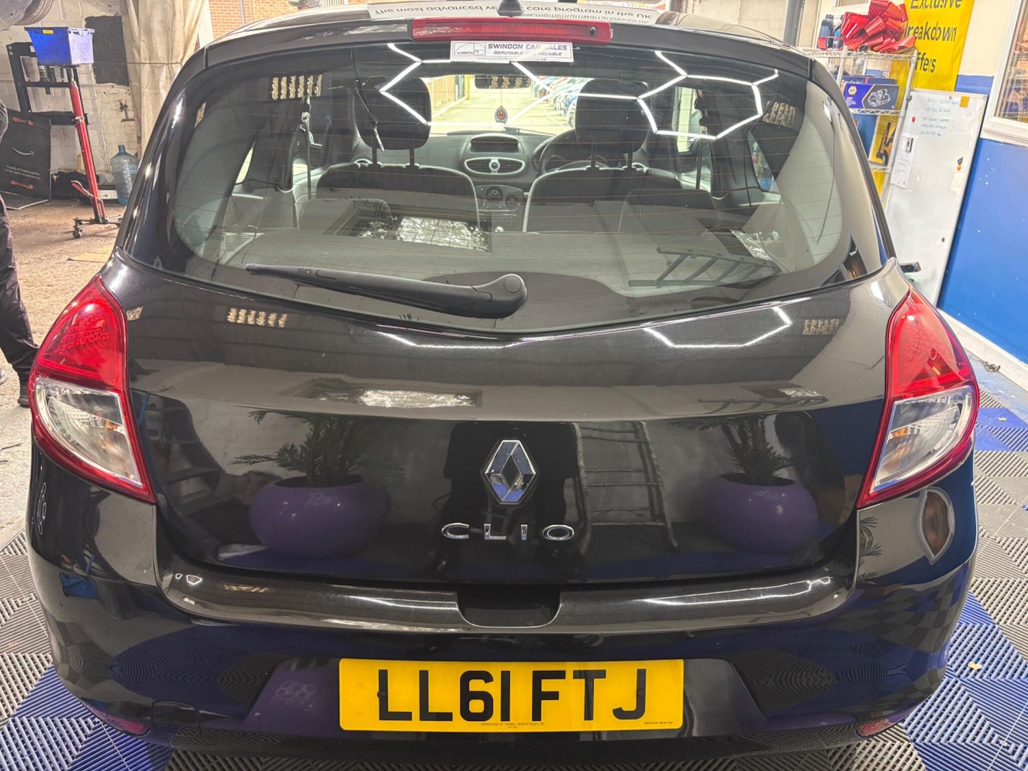 Used Renault Clio 2011 for sale - 76175537: Photo 6