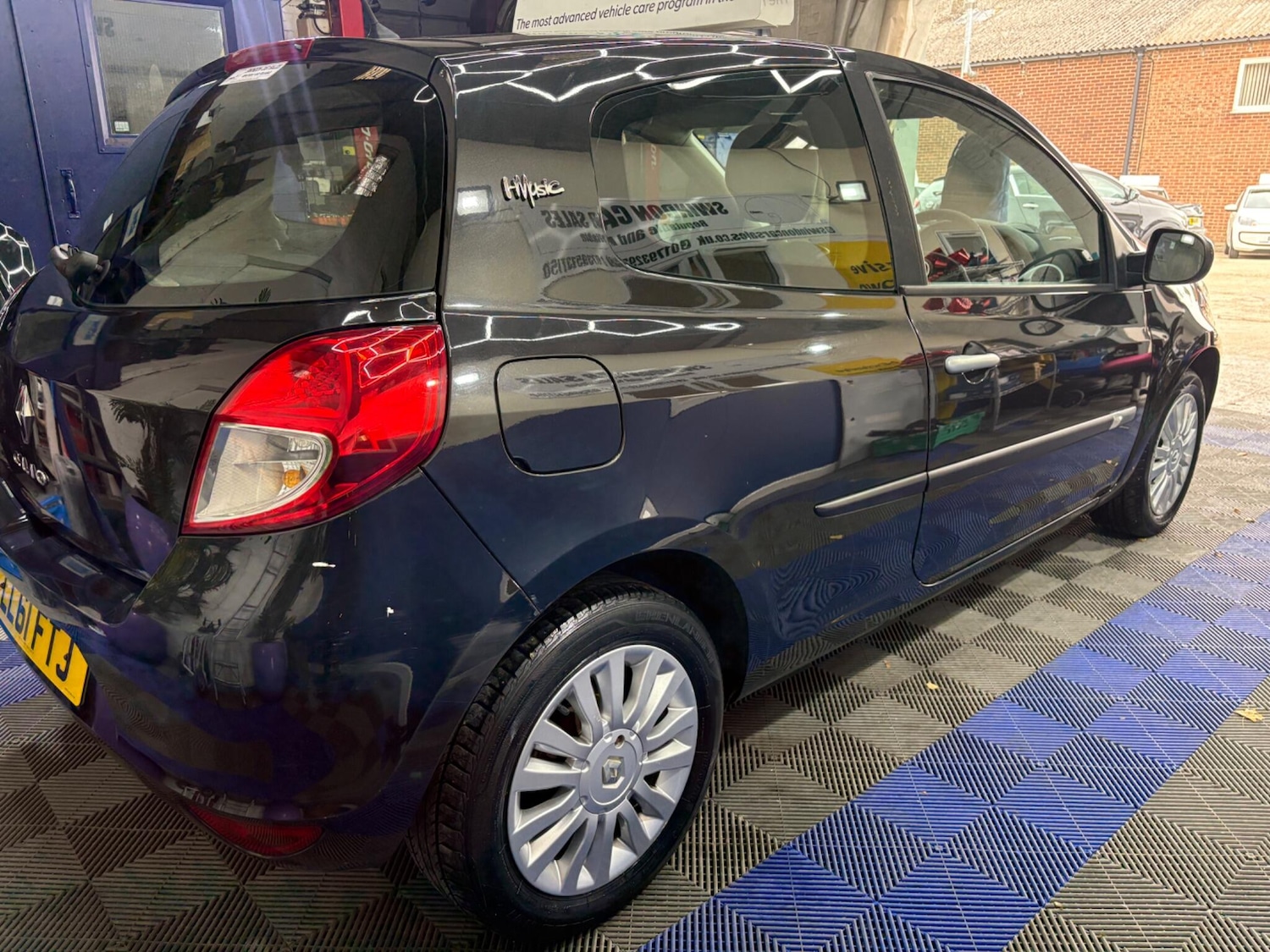 Used Renault Clio 2011 for sale - 76175537: Photo 7