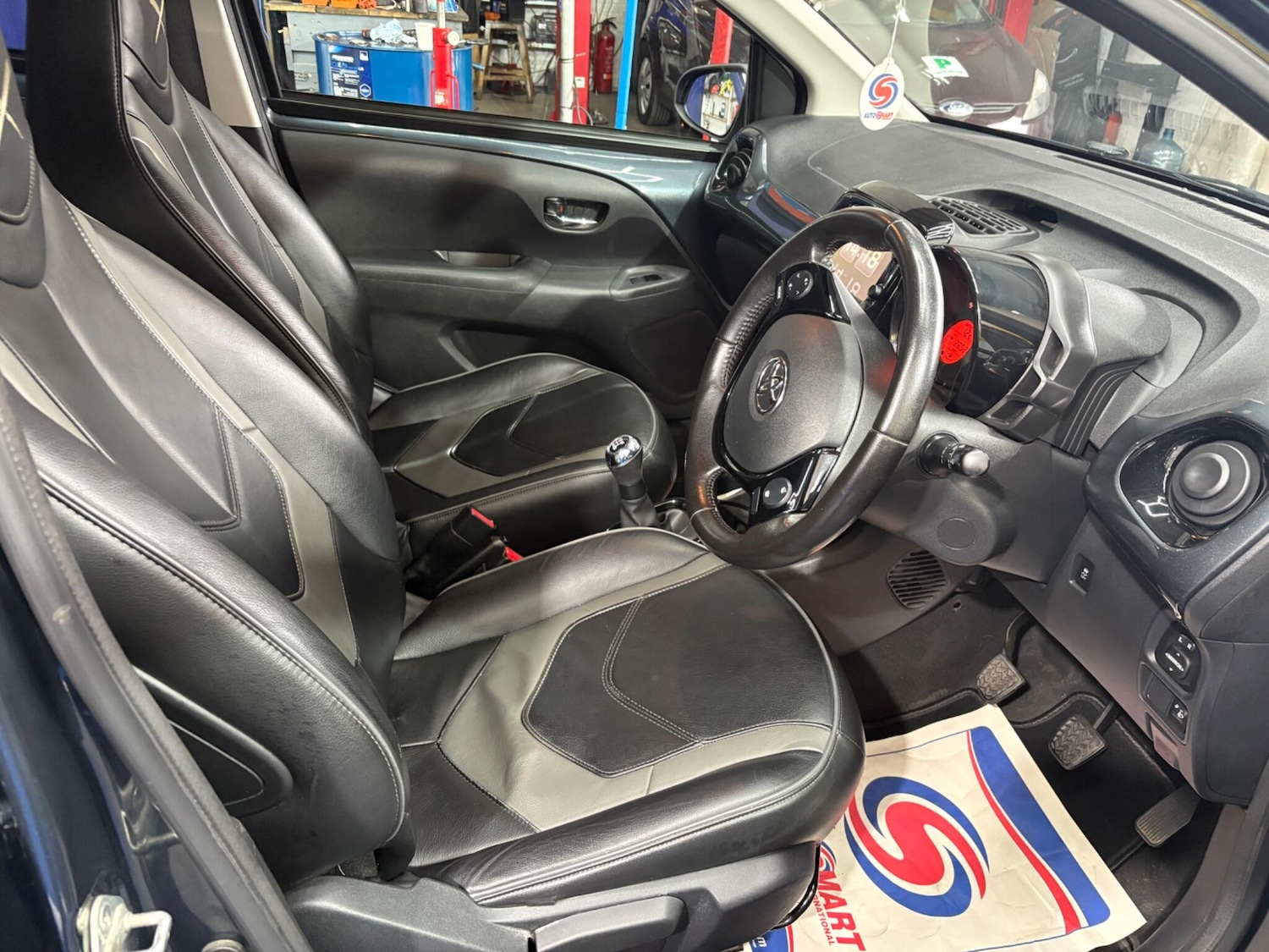 Used Toyota AYGO 2017 for sale - 76239414: Photo 11