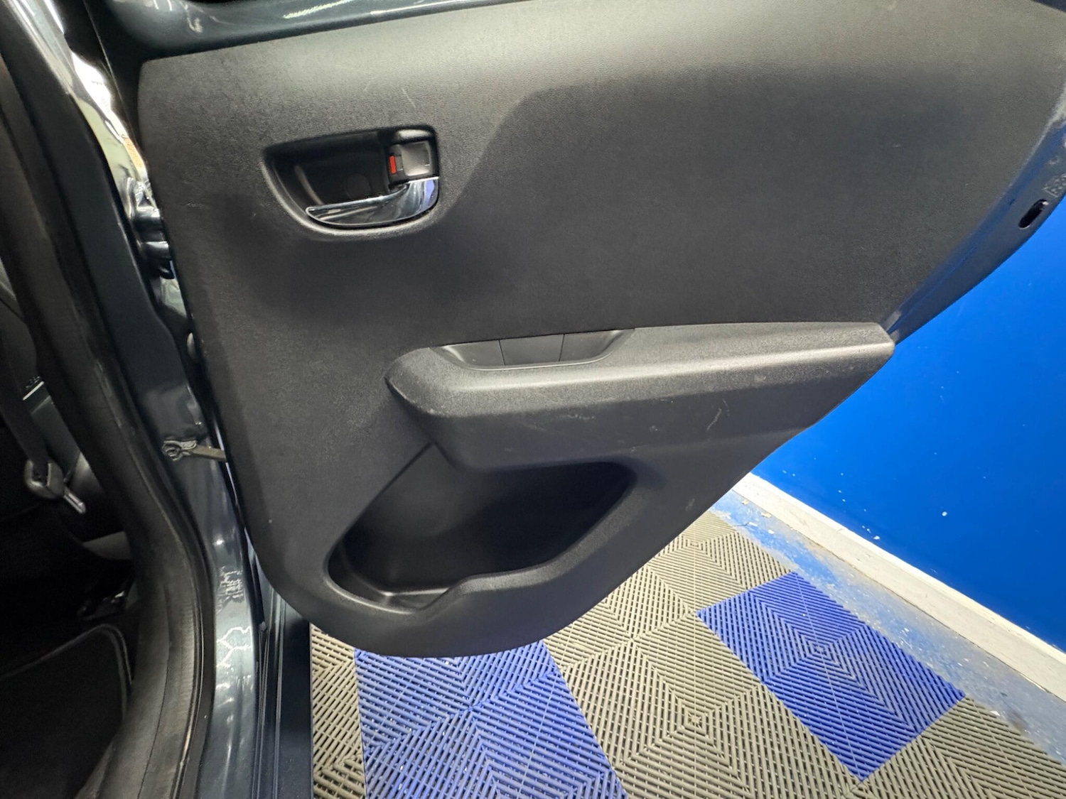 Used Toyota AYGO 2017 for sale - 76239414: Photo 15