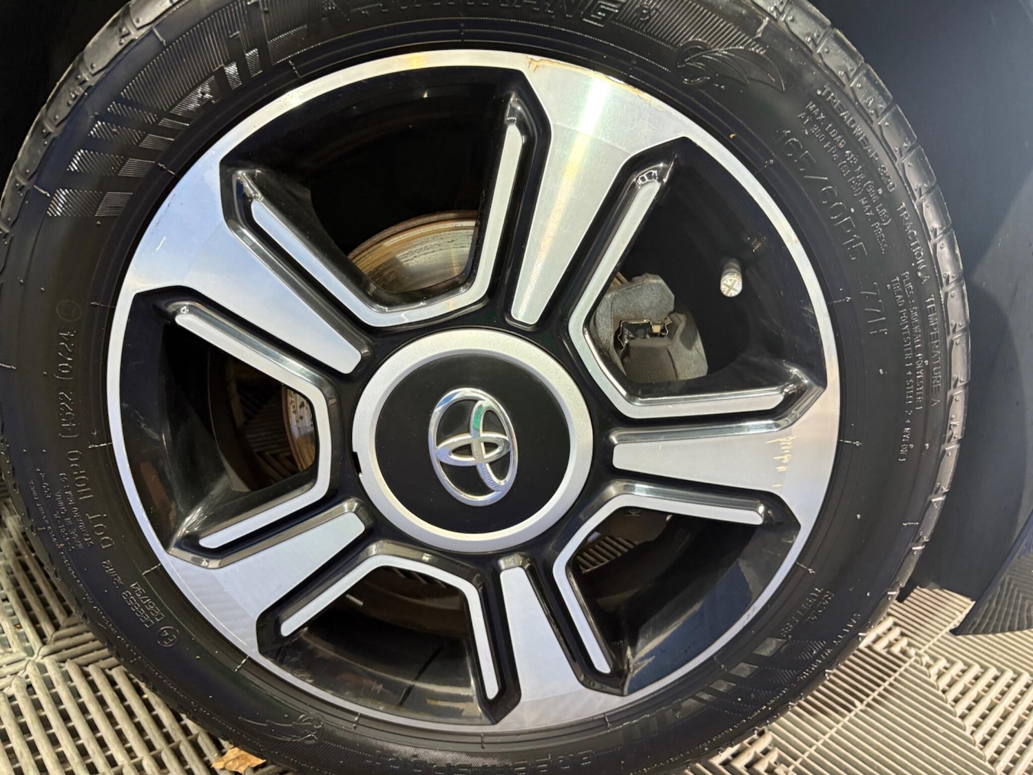 Used Toyota AYGO 2017 for sale - 76239414: Photo 17