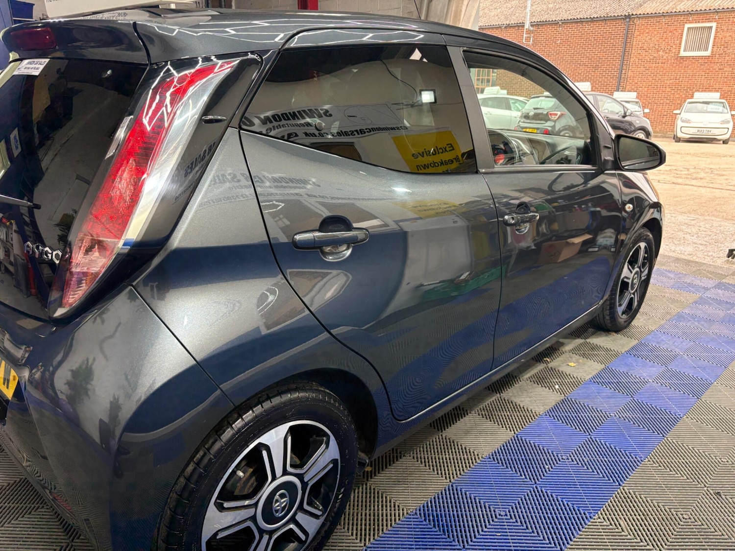 Used Toyota AYGO 2017 for sale - 76239414: Photo 6