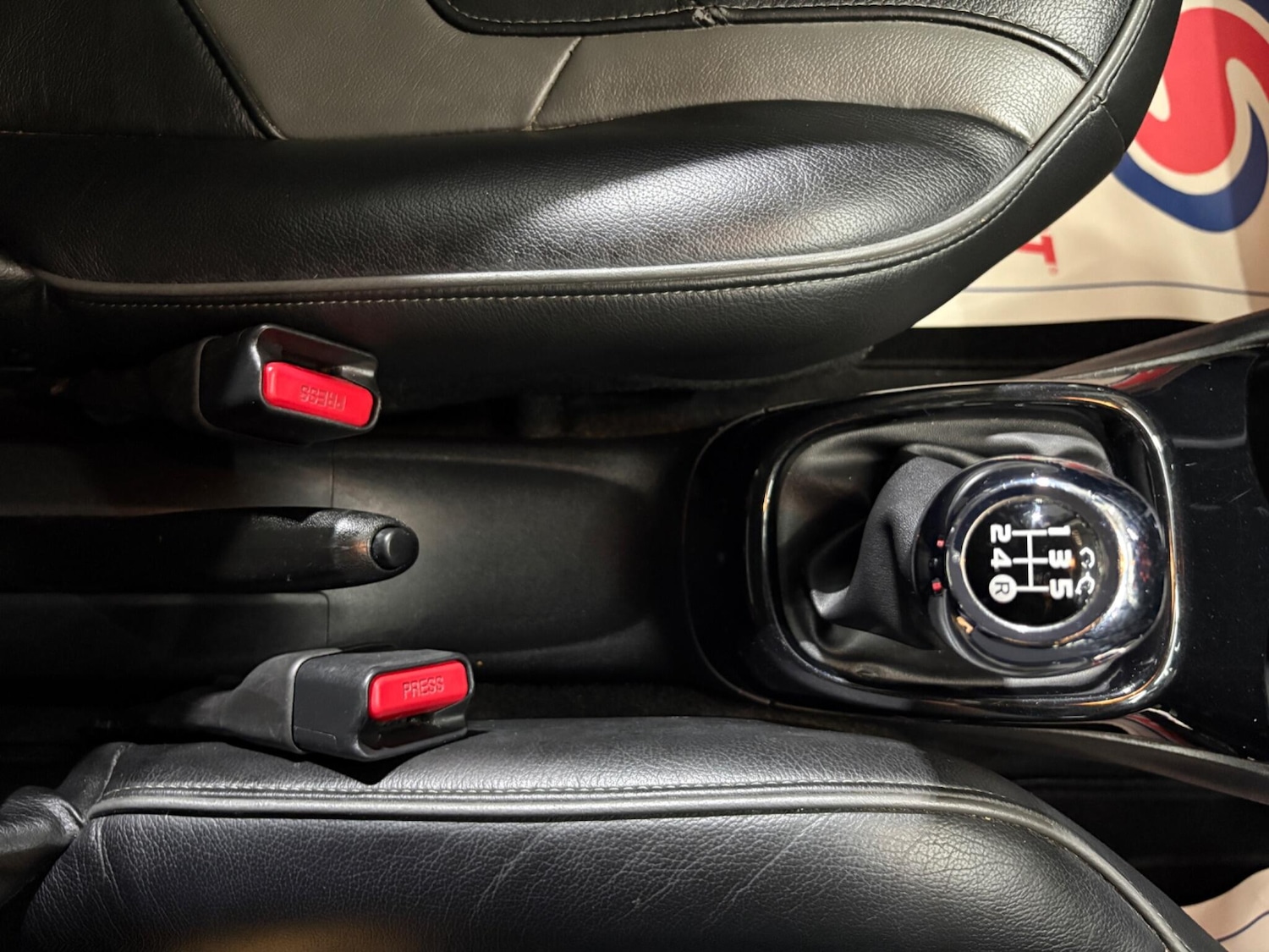 Used Toyota AYGO 2017 for sale - 76239414: Photo 8