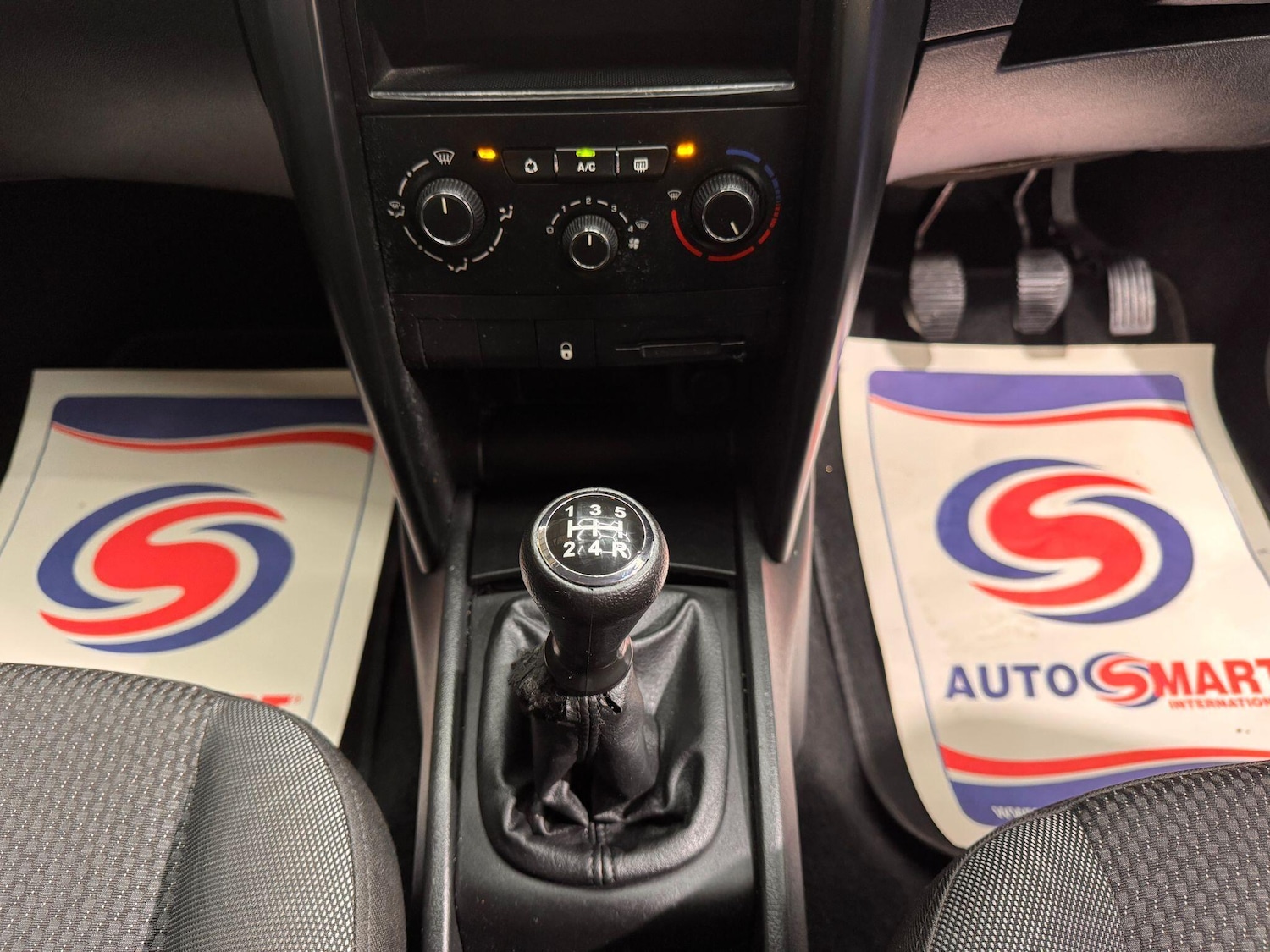 Used Peugeot 207 2009 for sale - 77074928: Photo 17