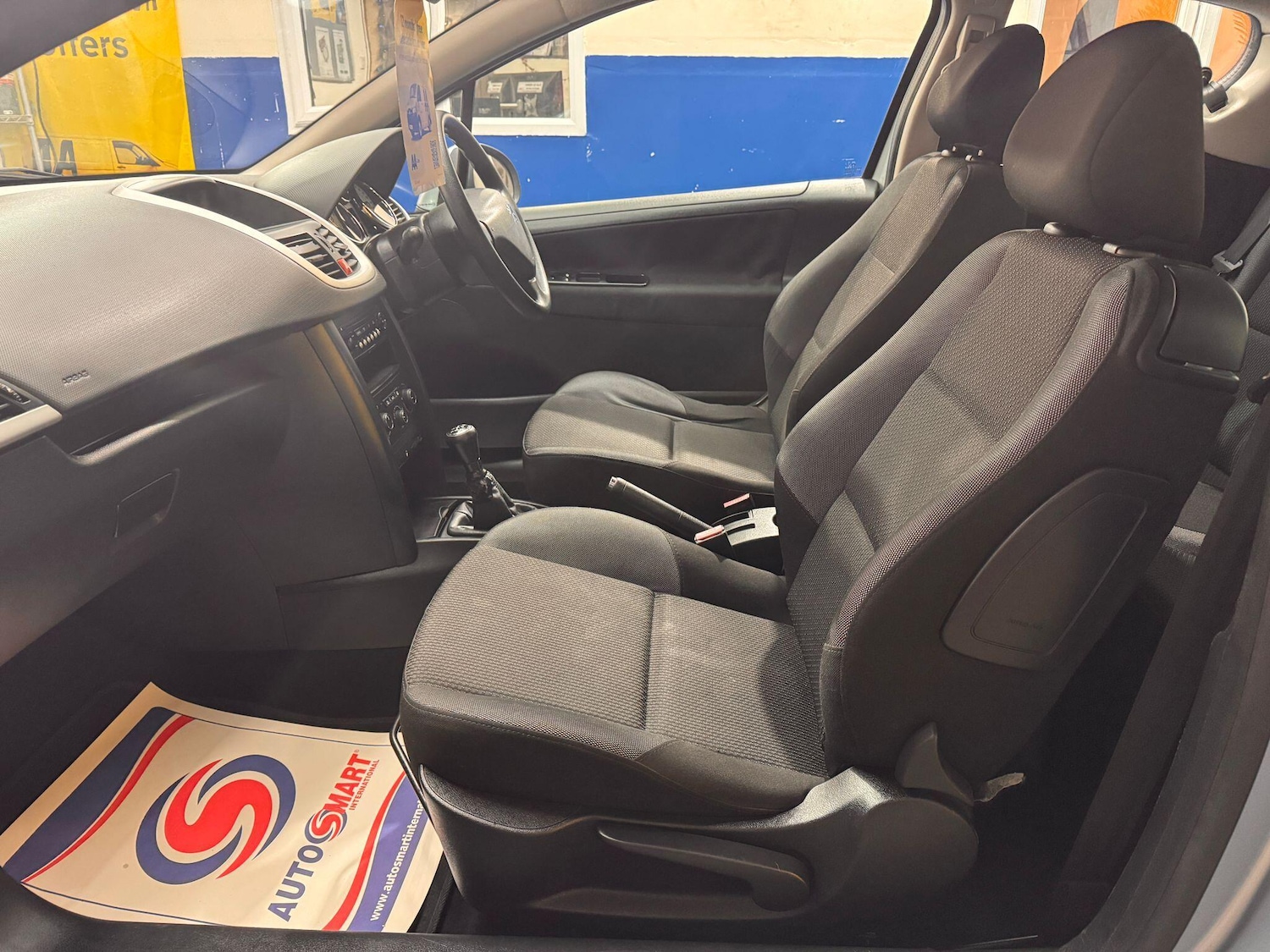 Used Peugeot 207 2009 for sale - 77074928: Photo 39