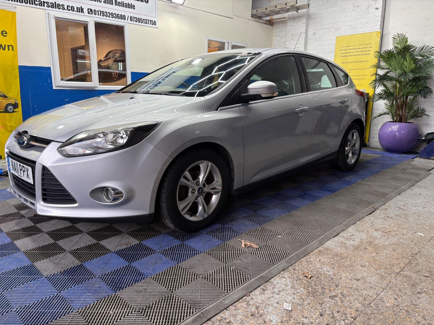Used Ford Focus 2011 for sale - 76585588: Photo 10