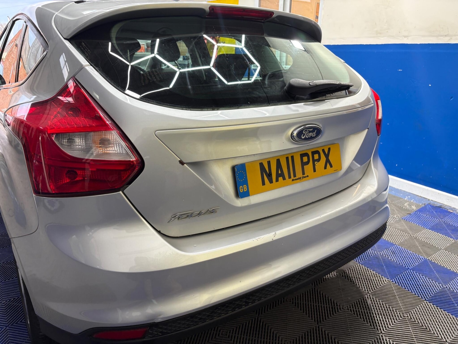 Used Ford Focus 2011 for sale - 76585588: Photo 26