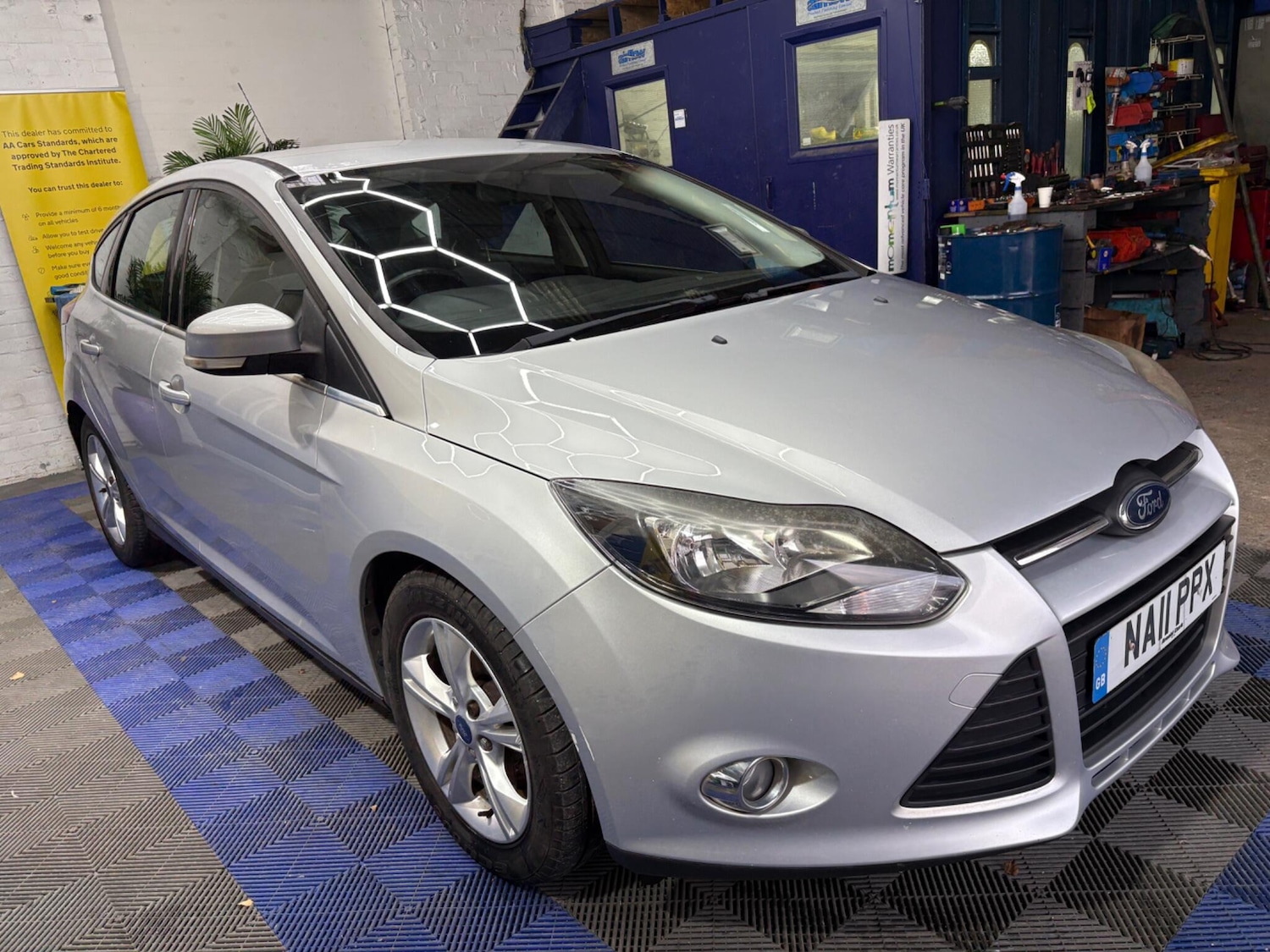 Used Ford Focus 2011 for sale - 76585588: Photo 3